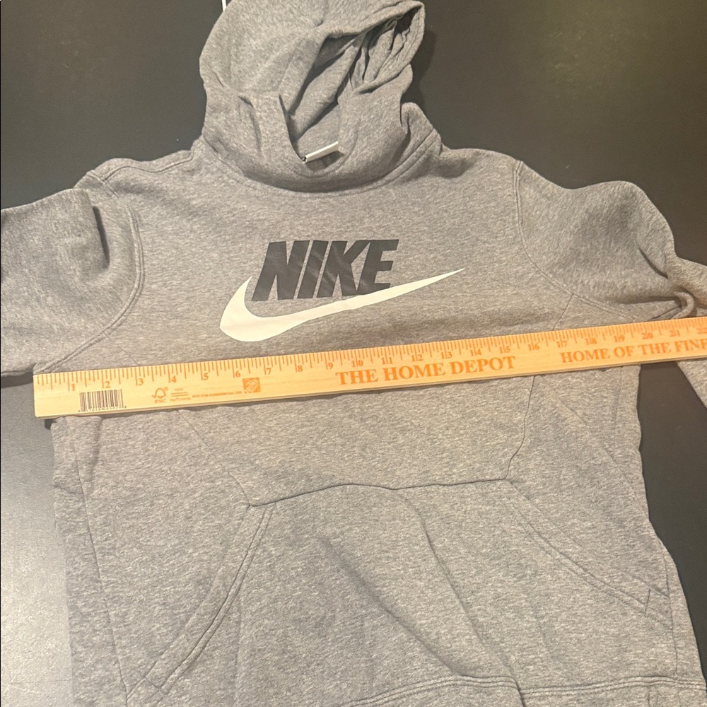 Nike Men's Light Gray Hoodie - Picture 3 of 7